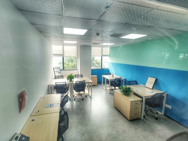 中山手机壳切水口生产厂家